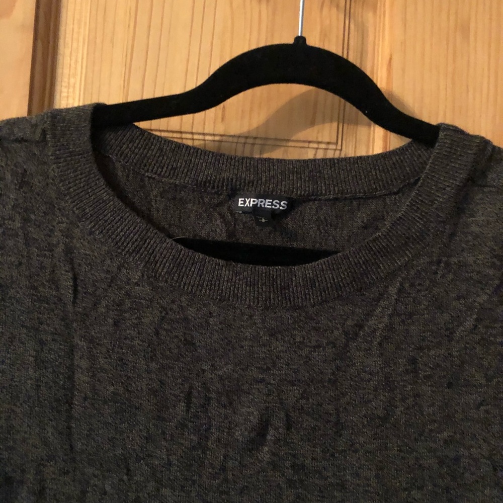 Express sweater - Picture 2 of 3